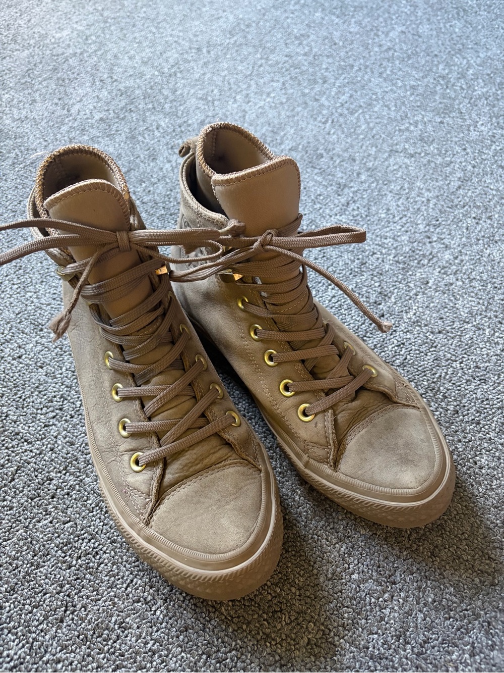 Converse Chuck Taylor All Star Boot 'Brown' suede waterproof women’s size 8